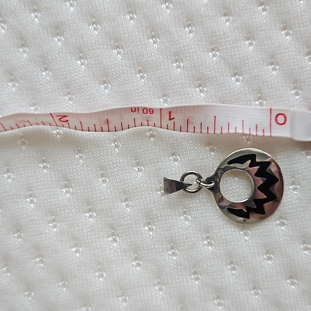Handmade Sterling Silver Pendant - Picture 4 of 4